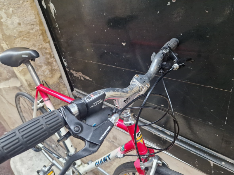 Vélo de route urbain Giant Taille 54 reconditionné