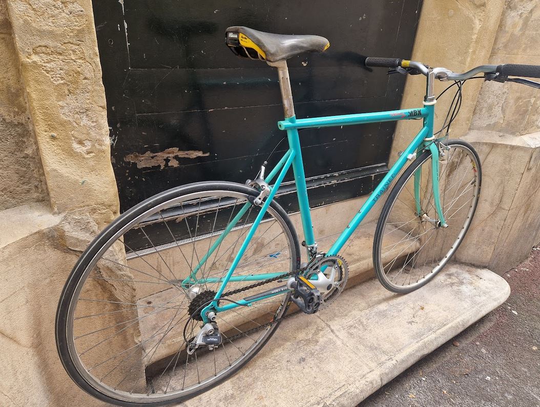 Vélo de route urbain reconditionné MBK trainer