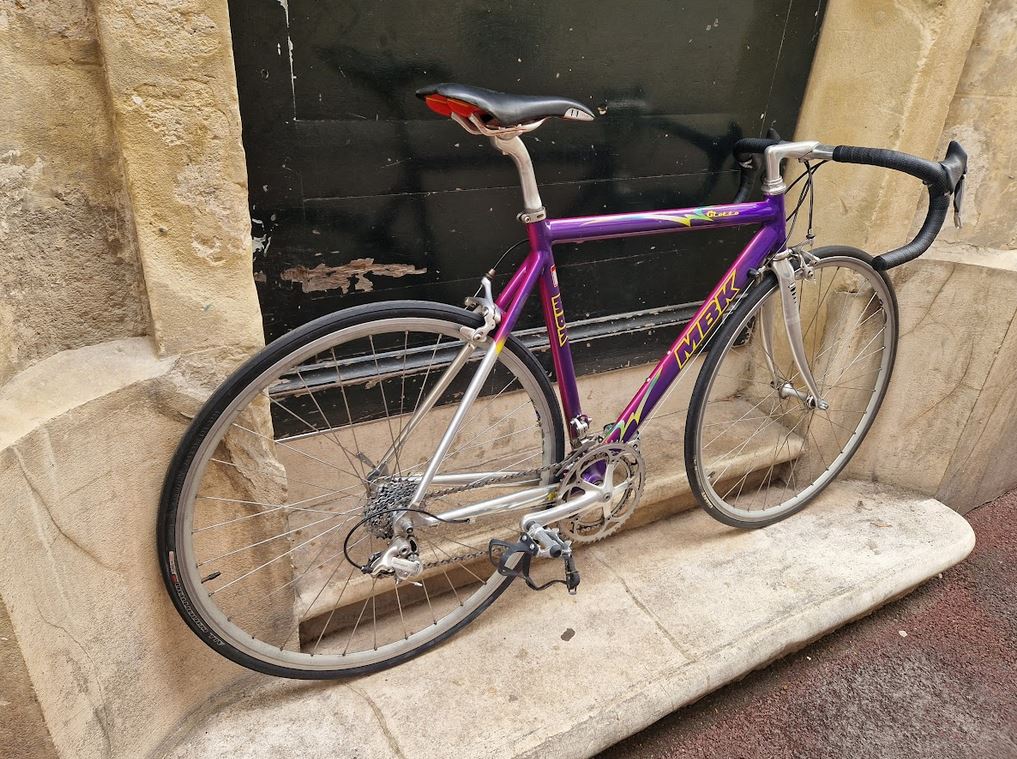 Vélo de course route MBK