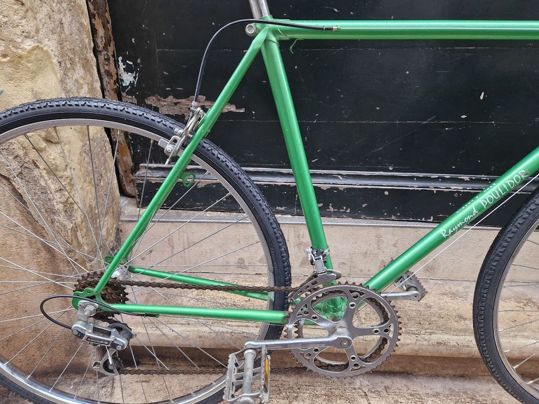 Vélo de route gravel urbain Poulidor reconditionné