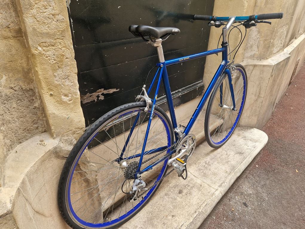 Vélo de route urbain Shimano San Remo reconditionné