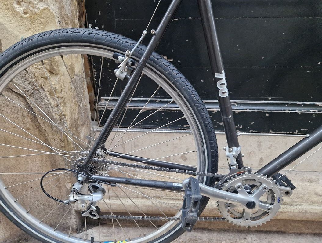 Vélo de voyage ou du quotidien gravel Decathlon 700 reconditionné