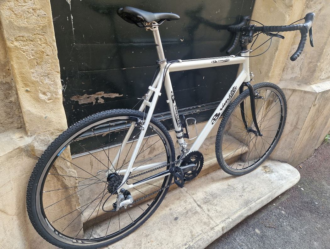 Gravel et randonneuse Bremelli reconditionné
