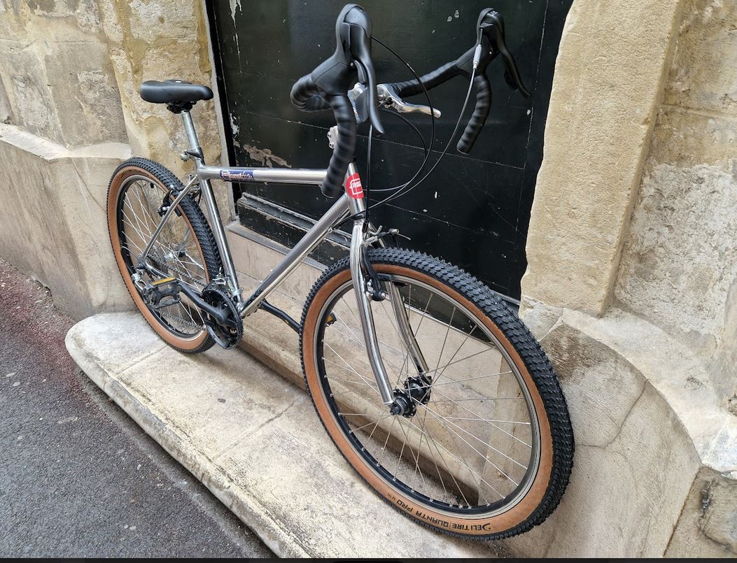 Randonneuse gravel chromée reconditionnée