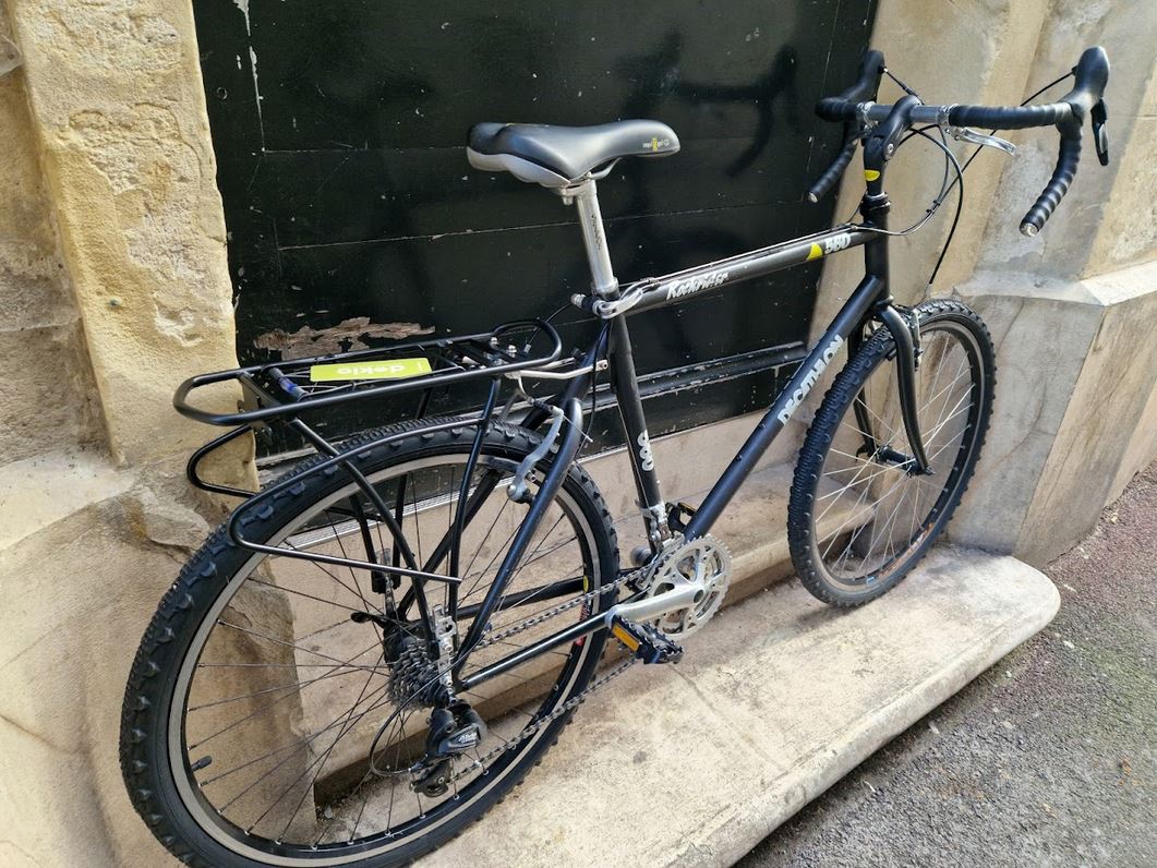 Vélo de voyage ou du quotidien gravel Rockrider 560 reconditionné