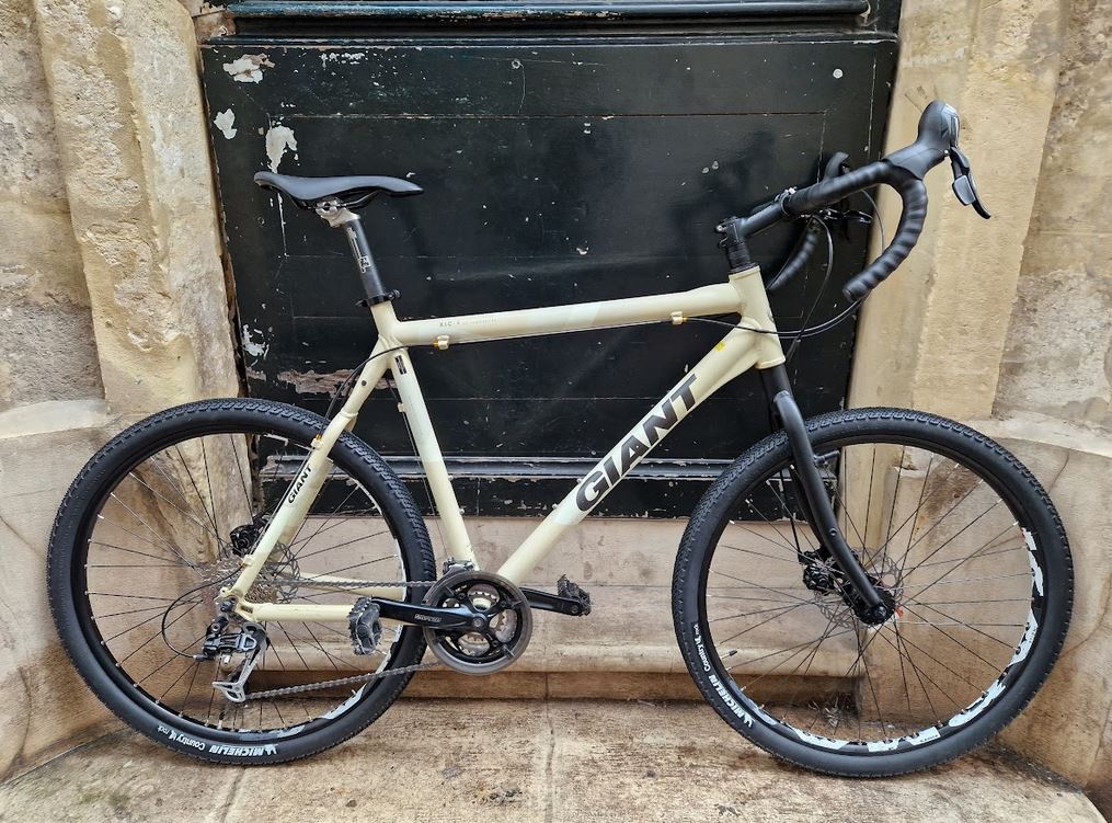 Gravel Giant de grande taille