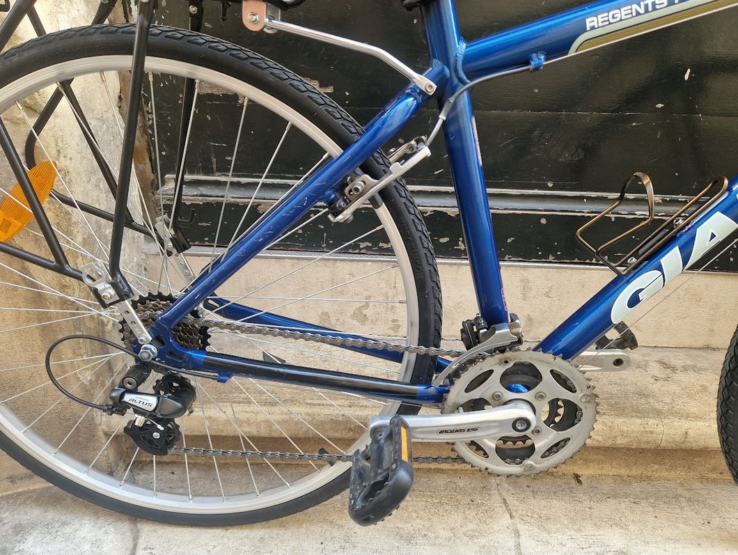 Cyclo randonneuse ou vélo du quotidien Giant reconditionné