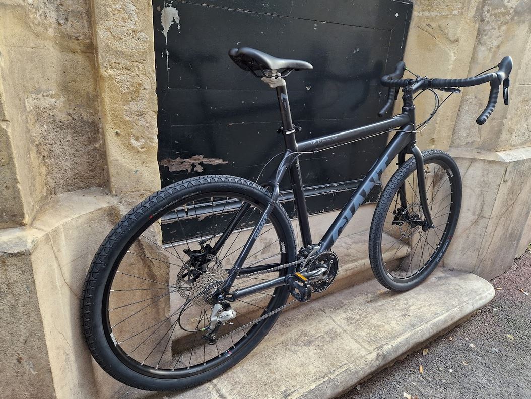 Gravel randonneuse Giant reconditionné