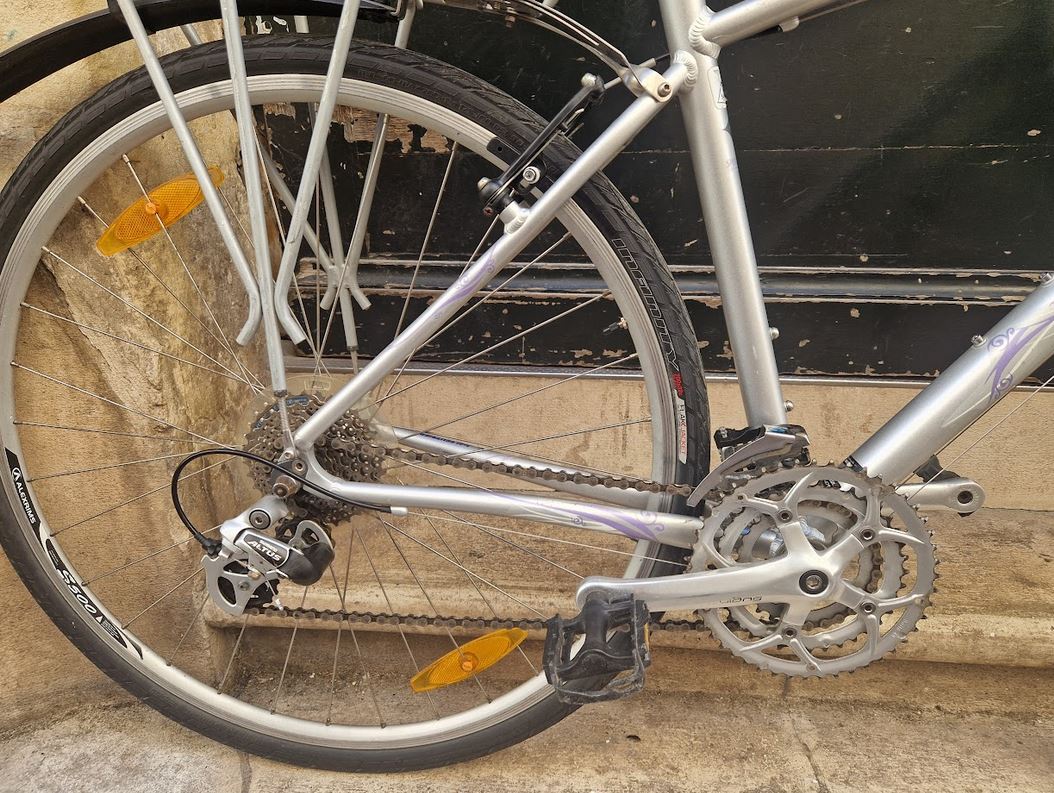 Cyclo randonneuse et gravel femme Specialized reconditionné