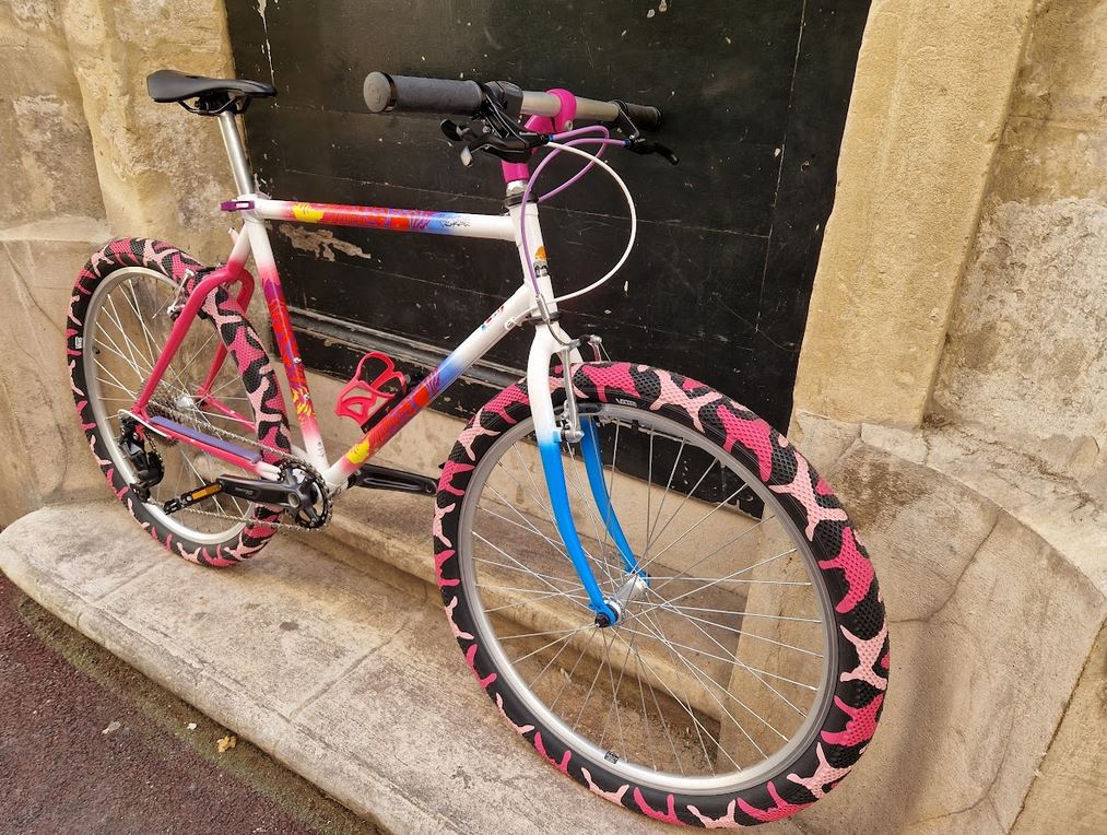 Vélo urbain ou randonneuse Liberia