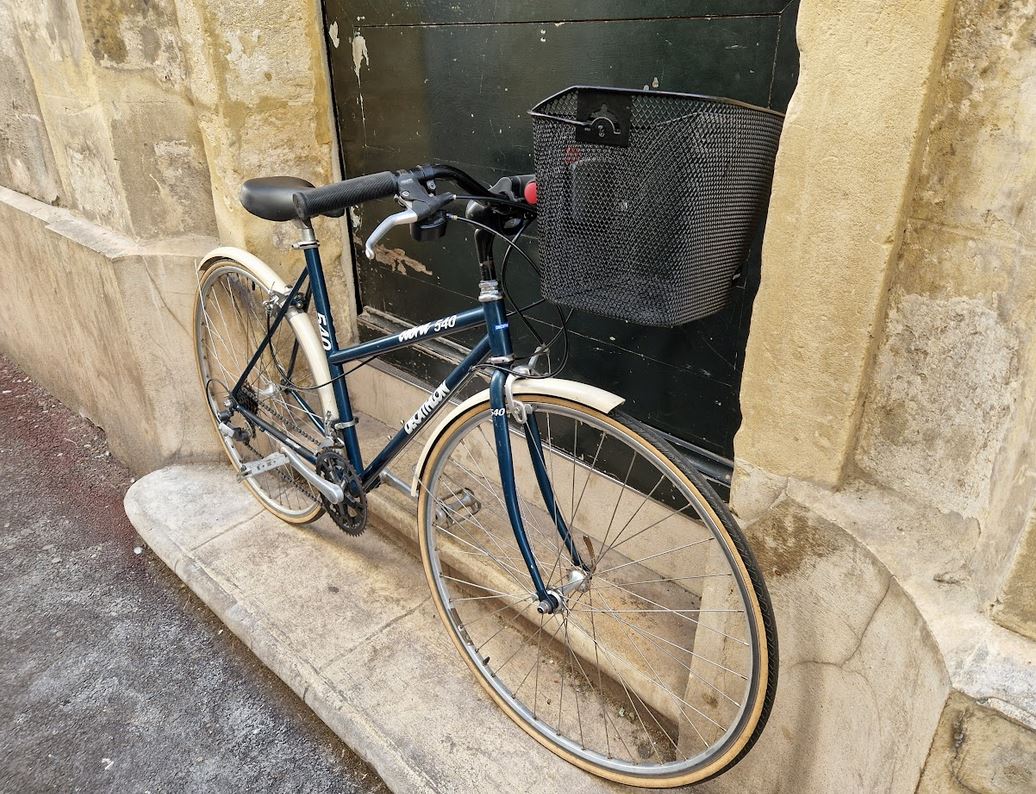 Vélo de ville femme Decathlon cobra reconditionné avec panier