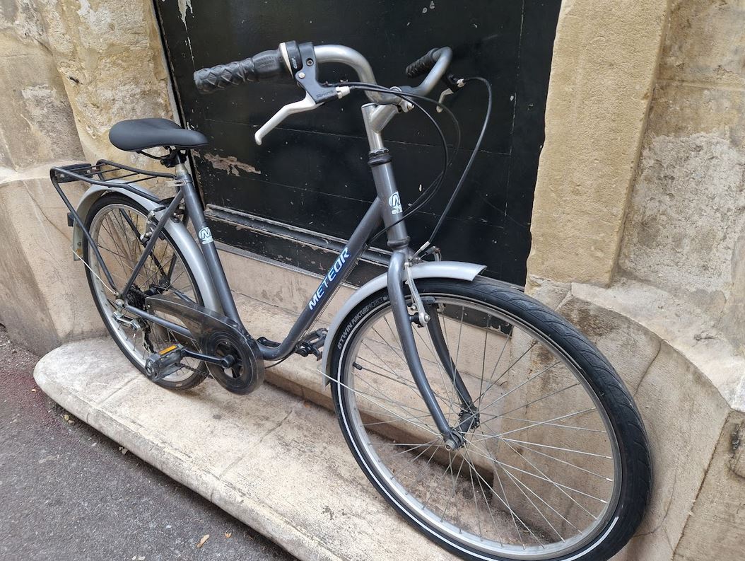 Vélo de ville femme Meteor reconditionné