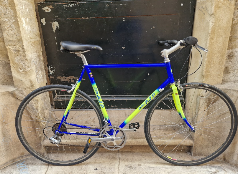 Vélo de route urbain AJP Taille 56 reconditionné