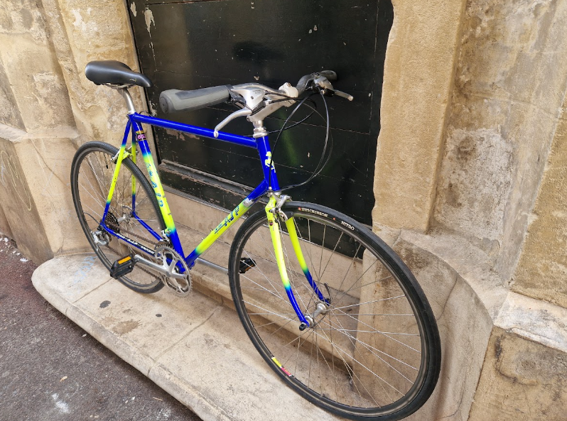 Vélo de route urbain AJP Taille 56 reconditionné