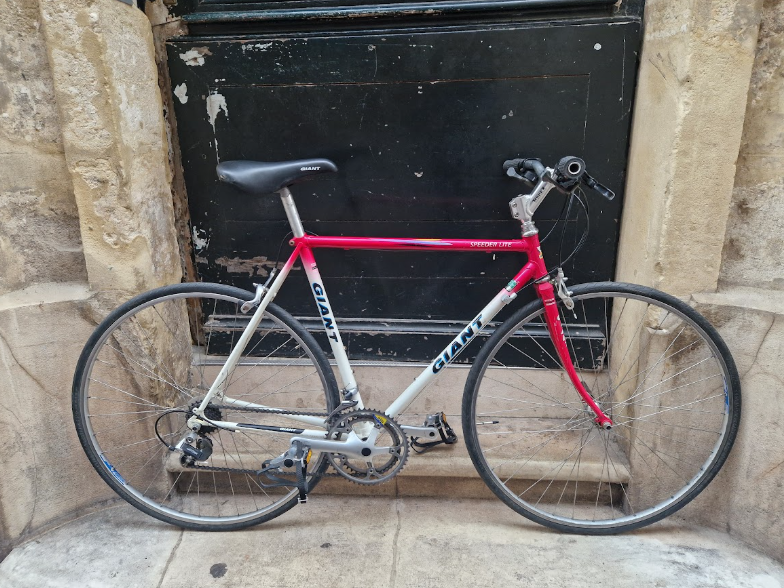 Vélo de route urbain Giant Taille 54 reconditionné