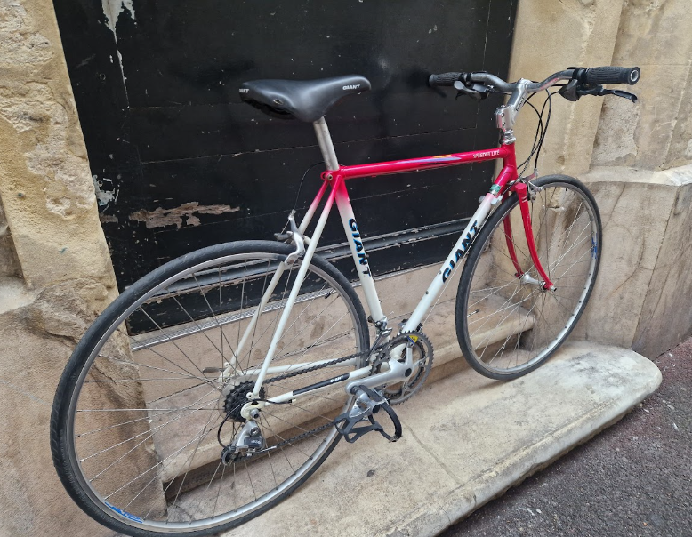 Vélo de route urbain Giant Taille 54 reconditionné