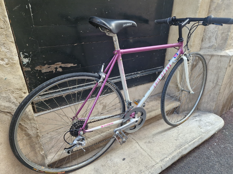 Vélo de route urbain Louis Ocana T52 reconditionné