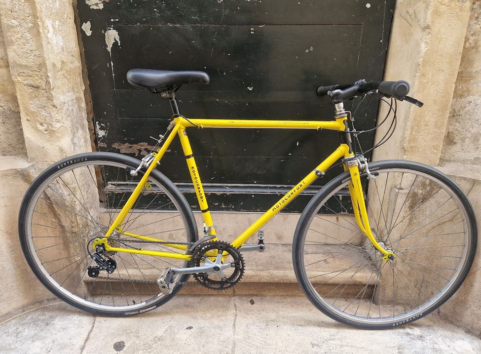 Vélo de route vintage urbainreconditionné