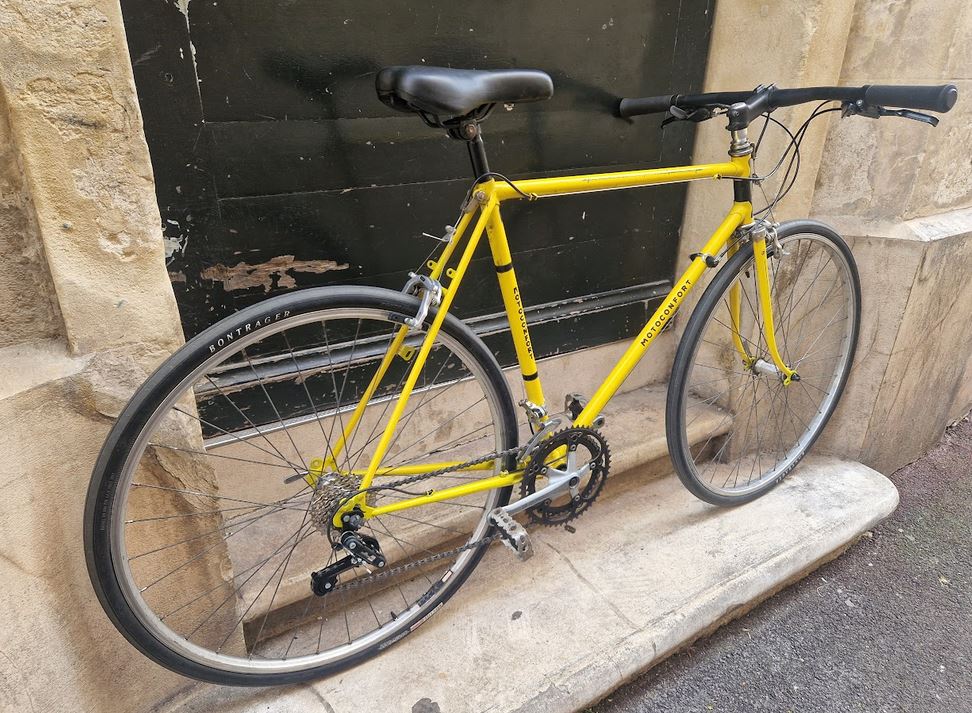 Vélo de route vintage urbainreconditionné