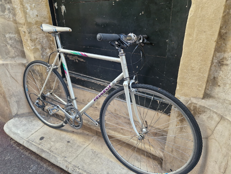 Vélo de route gravel vintage urbain Peugeot reconditionné taille 57