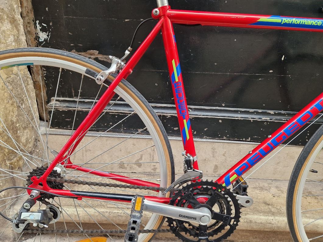 Vélo de route urbain Peugeot reconditionné