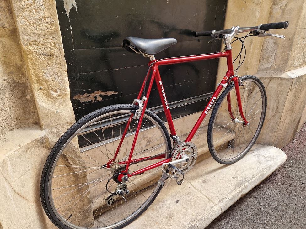 Vélo de route gravel vintage urbain Vitus 999