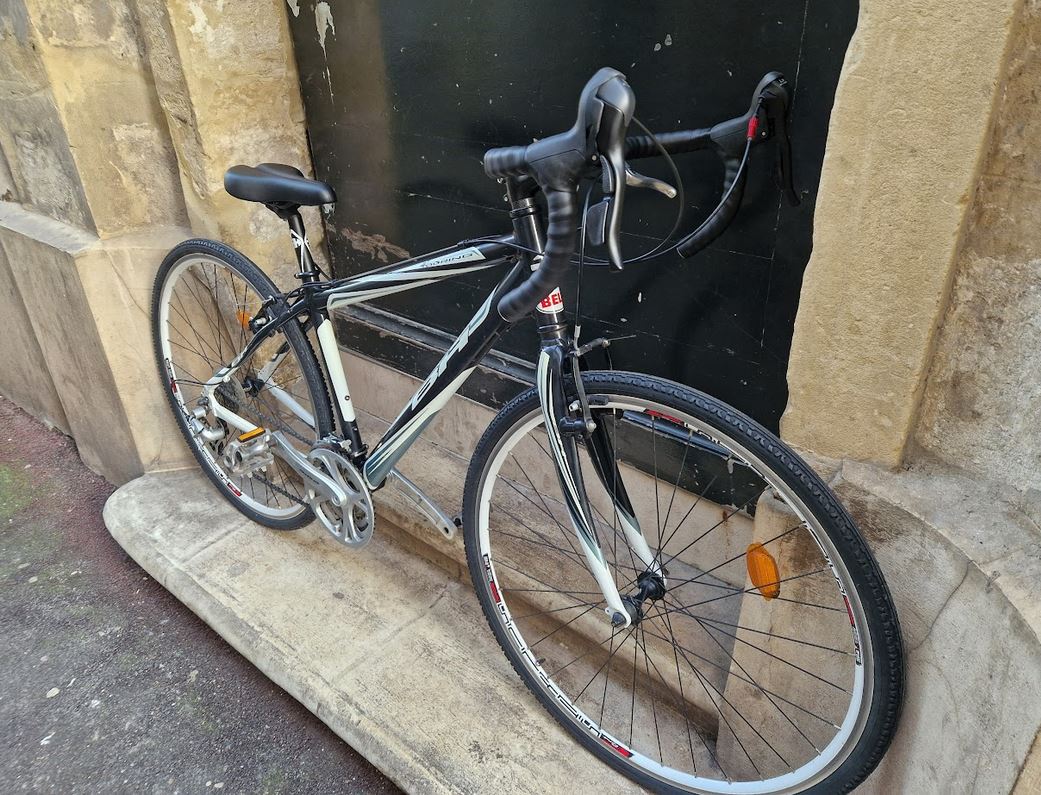 Gravel et randonneuse BH reconditionné