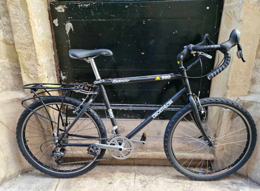Vélo de voyage ou du quotidien gravel Rockrider 560 reconditionné