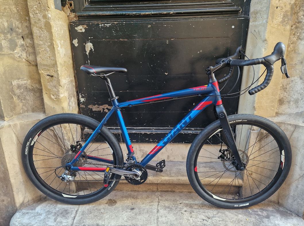 Gravel randonneuse Giant reconditionné