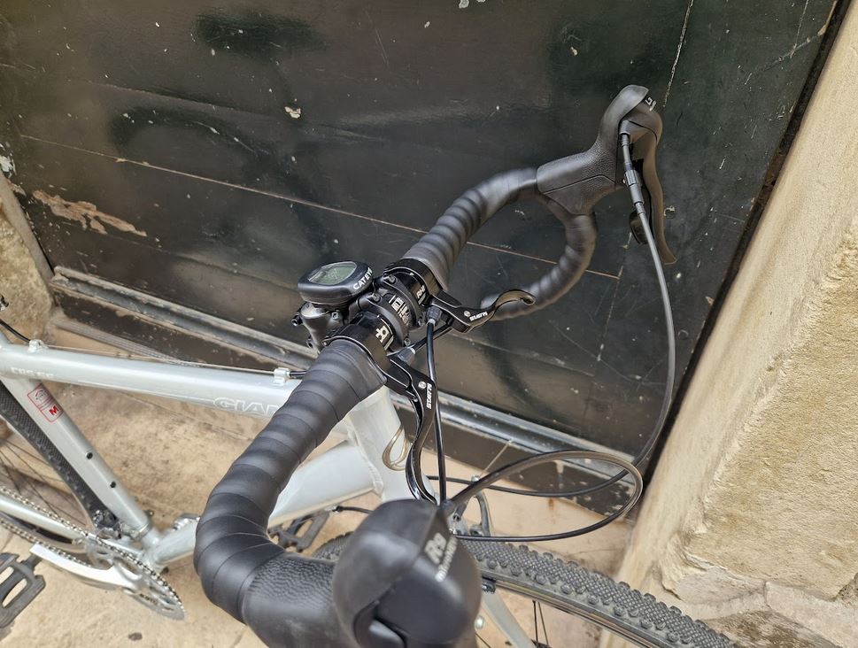🚲 Giant – Gravel / Voyage / Quotidien – Taille M – Reconditionné 🛠️