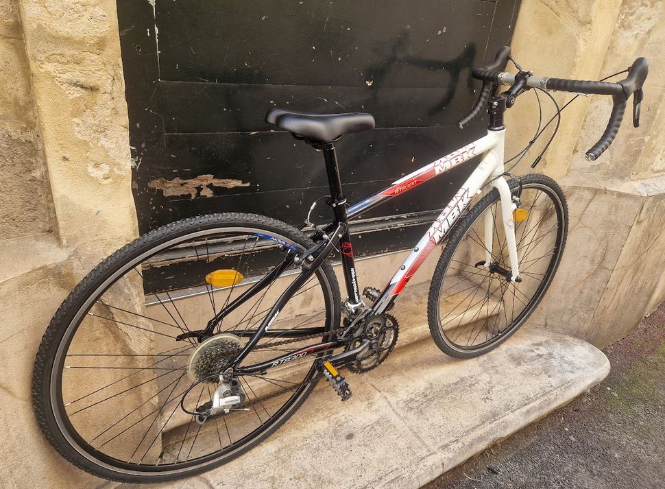 Cyclo randonneuse ou vélo du quotidien MBK reconditionné