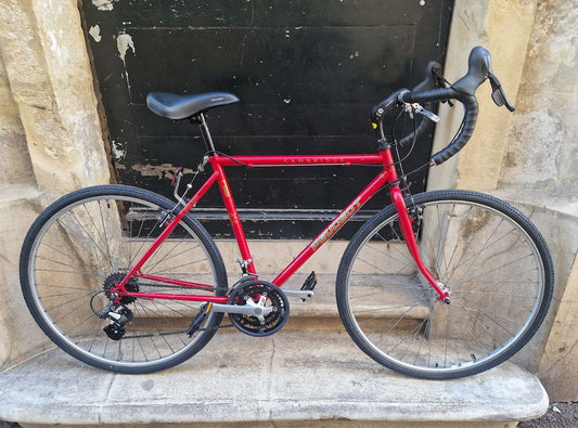 Cyclo randonneuse ou vélo du quotidien Peugeot Cambridge reconditionné