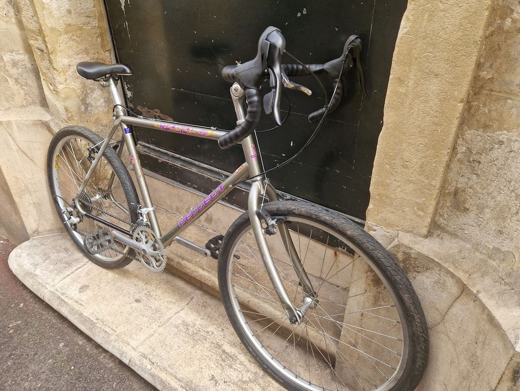 Cyclo randonneuse gravel Peugeot reconditionné