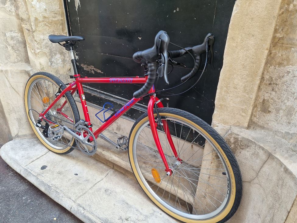Gravel et randonneuse Specialized Hard Rock reconditionné