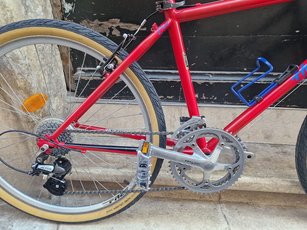 Gravel et randonneuse Specialized Hard Rock reconditionné