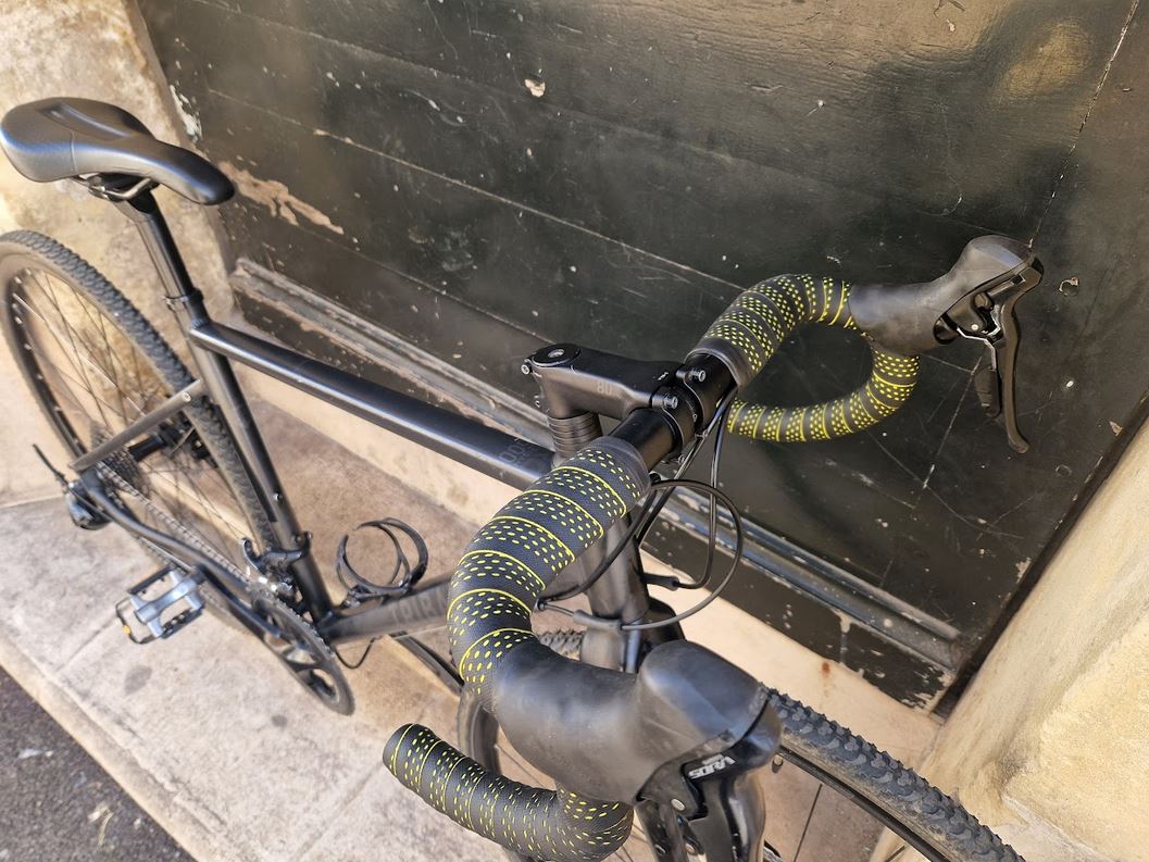 Gravel randonneuse Van Rysel triban RC 500 reconditionné