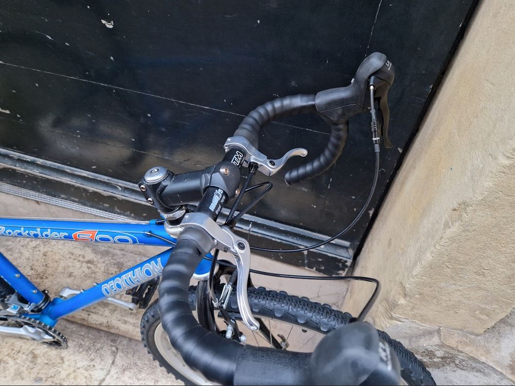 Randonneuse de voyage gravel de petite taille xs reconditionné