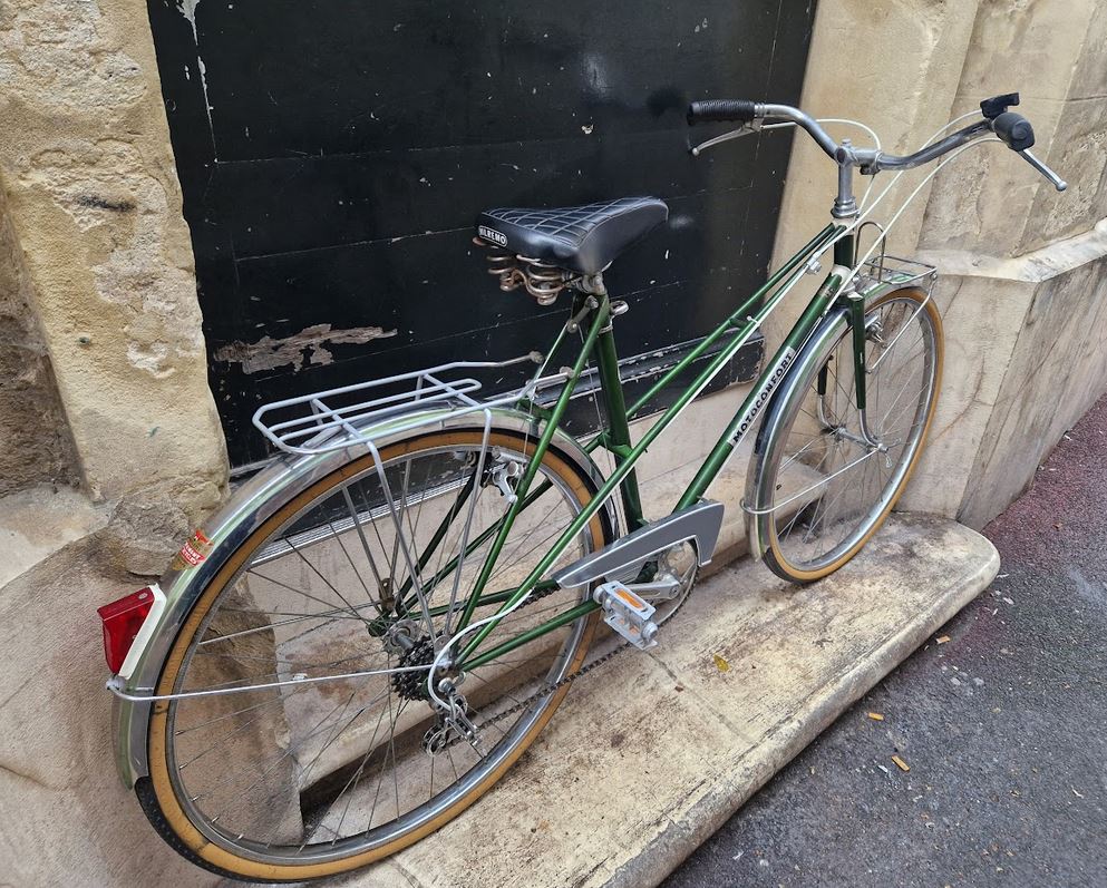 Vélo de ville mixte Motoconfort reconditionné