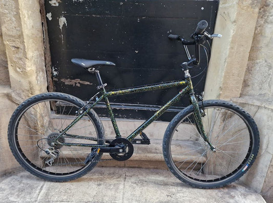 Vélo urbain commuter Canelli reconditionné