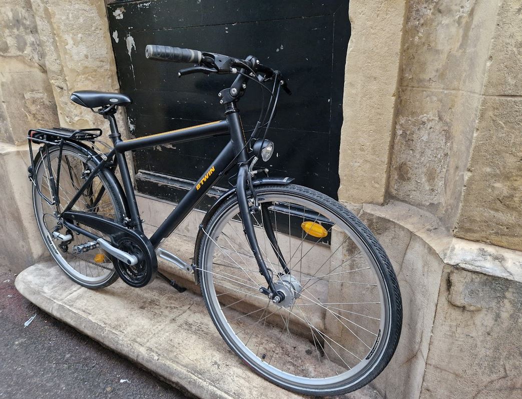 Vélo de ville Btwin tout équipé reconditionné