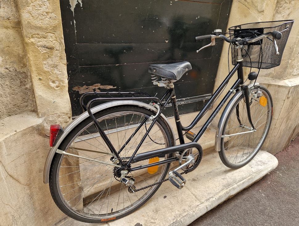 Vélo de ville femme Mistral tout équipé