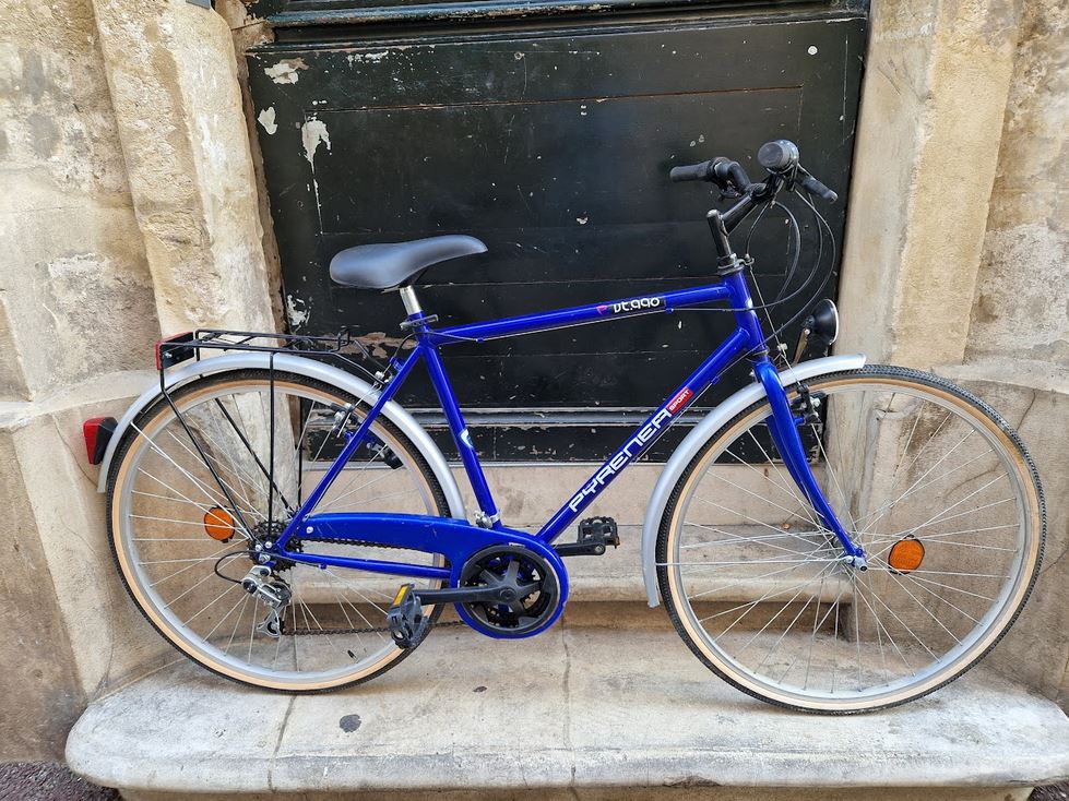 Vélo de ville homme tout équipé reconditionné