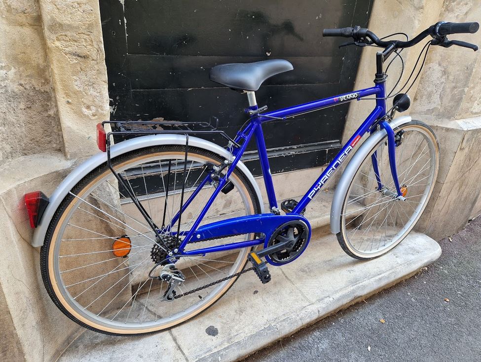 Vélo de ville homme tout équipé reconditionné