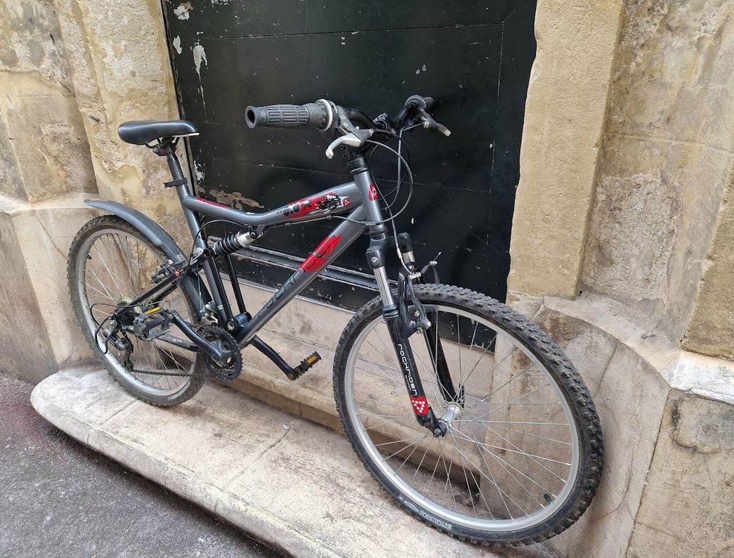 VTT Btwin rockrider tout suspendu reconditionné